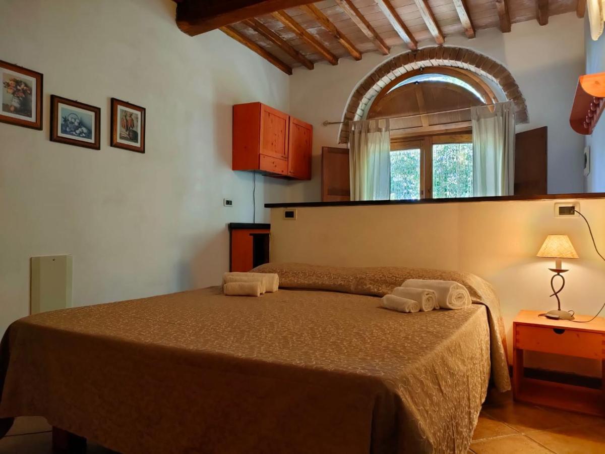 Agriturismo Fattoria Lischeto Volterra Exterior foto