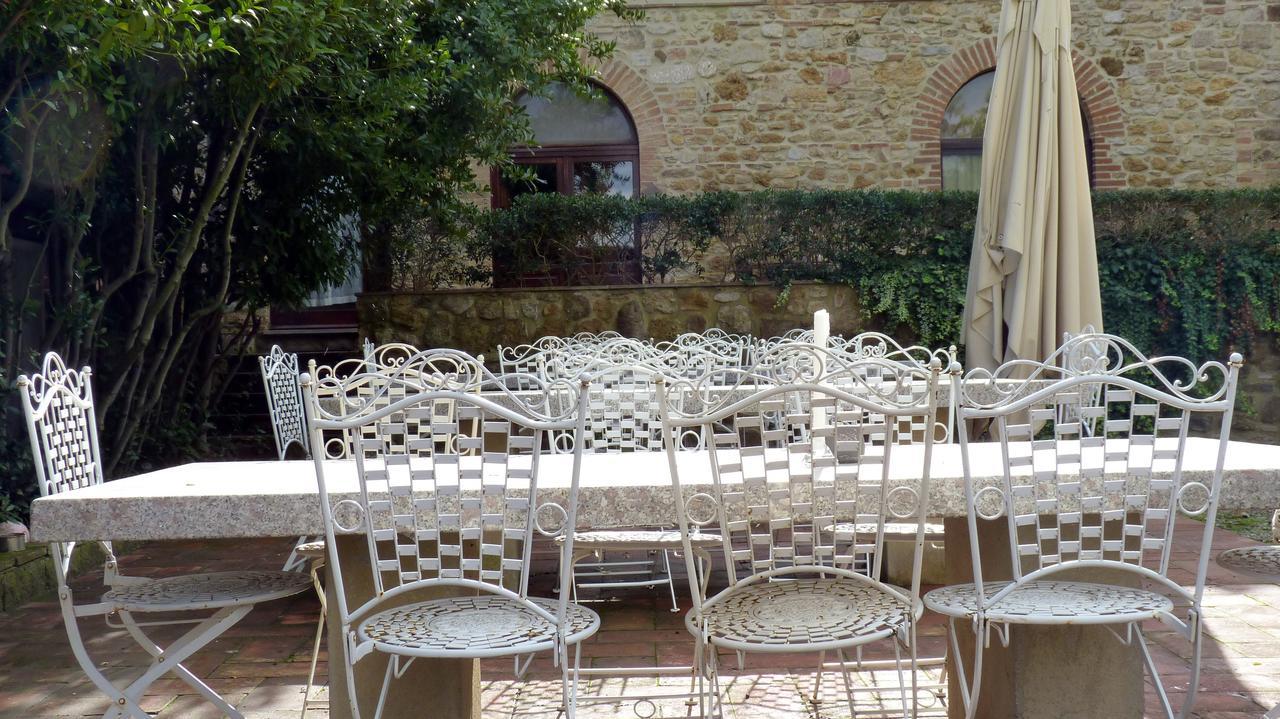 Agriturismo Fattoria Lischeto Volterra Exterior foto